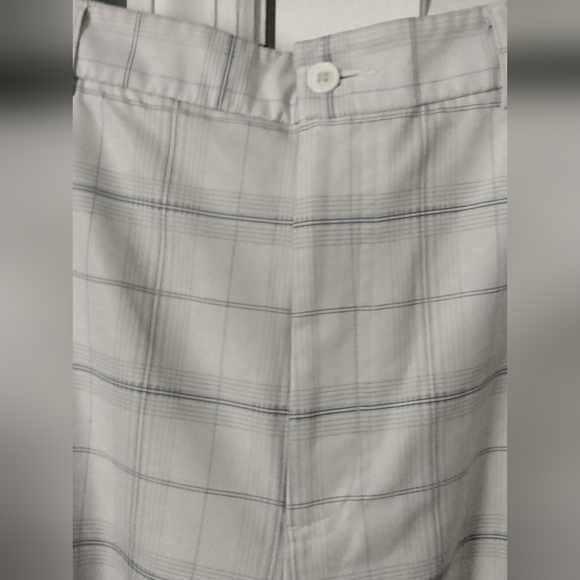 Men's Shorts 40 Cypress Club VGC - Picture 5 of 10